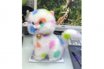 им Кошка арт. 4444-35/241222-9/YE250215-5 Белая в радужных пятнах, звук 35 см в пак.)